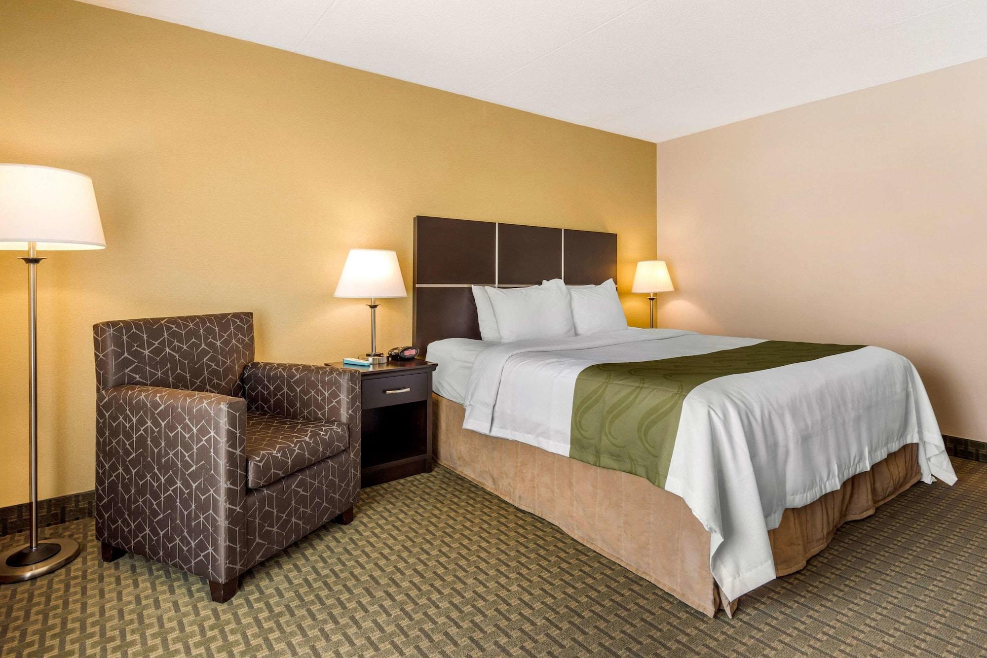 Quality Inn & Suites Brampton Eksteriør bilde