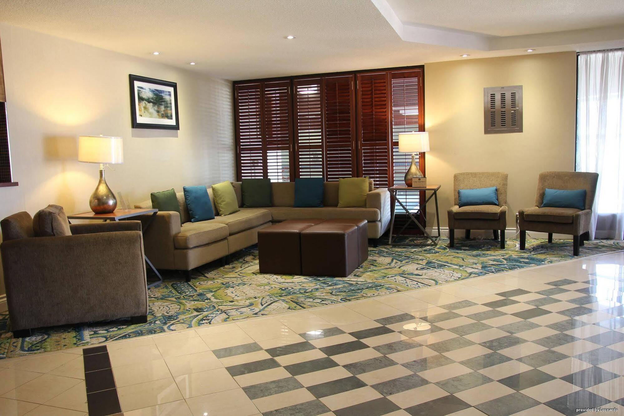 Quality Inn & Suites Brampton Eksteriør bilde
